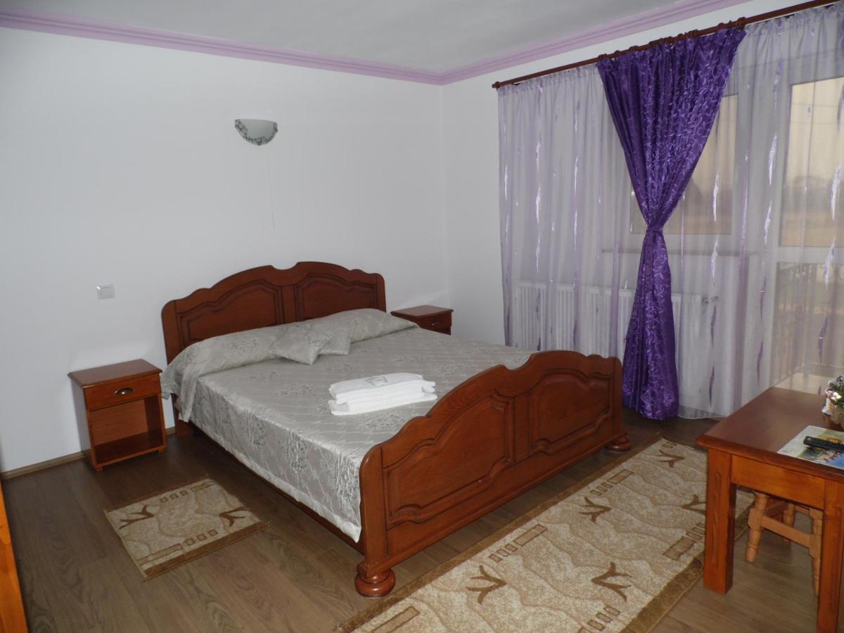 Rîşnov Vilman House酒店 外观 照片