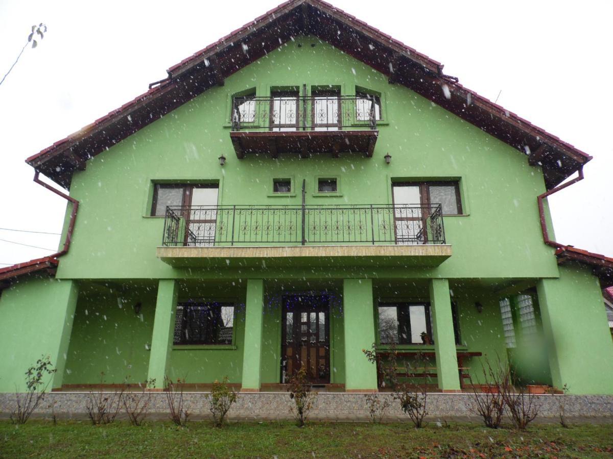 Rîşnov Vilman House酒店 外观 照片