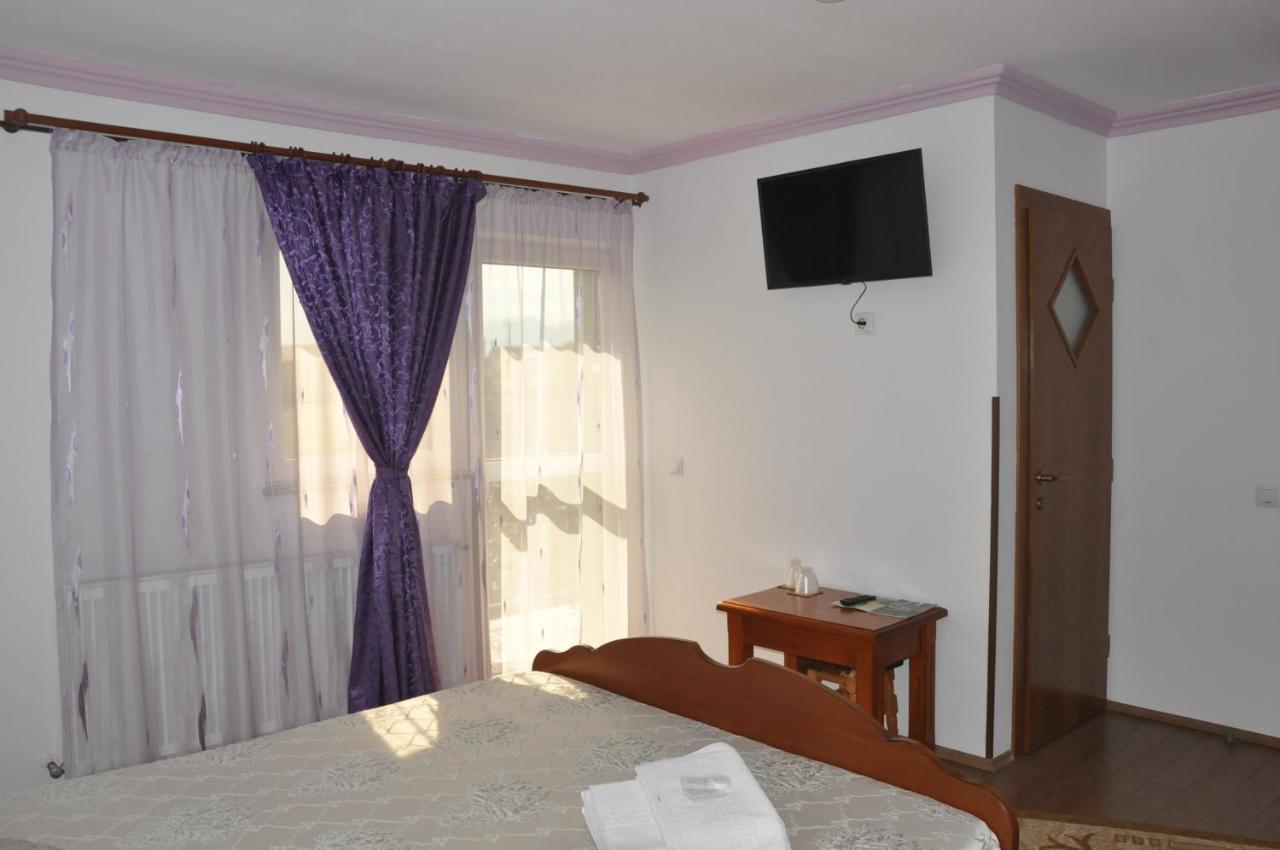 Rîşnov Vilman House酒店 外观 照片